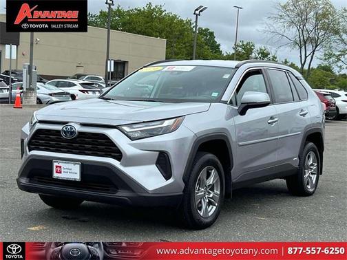 2024 Toyota RAV4 Hybrid XLE