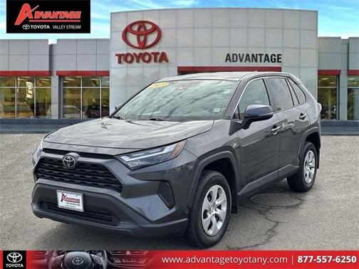 2023 Toyota RAV4 LE