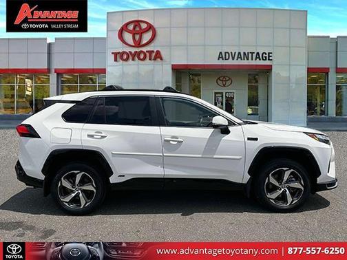 2023 Toyota RAV4 Prime SE