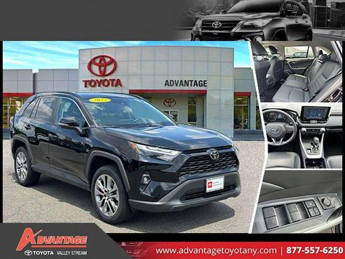 2022 Toyota RAV4 XLE Premium