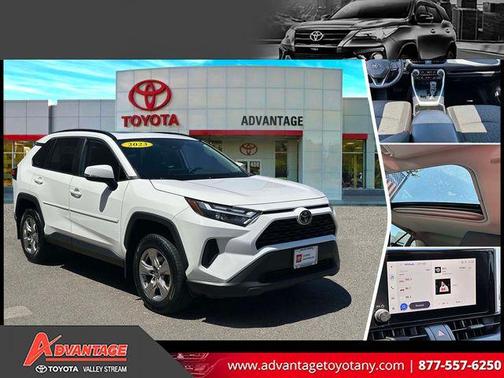 Ice 2023 Toyota RAV4 XLE
