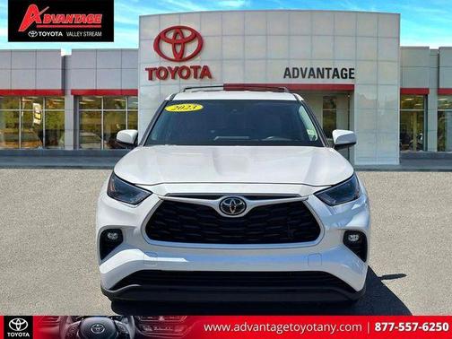 Wind Chill Pearl 2023 Toyota Highlander LE