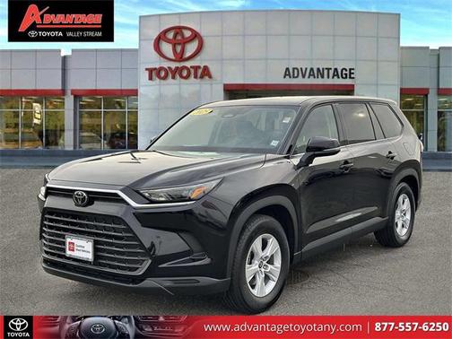 2025 Toyota Highlander LE