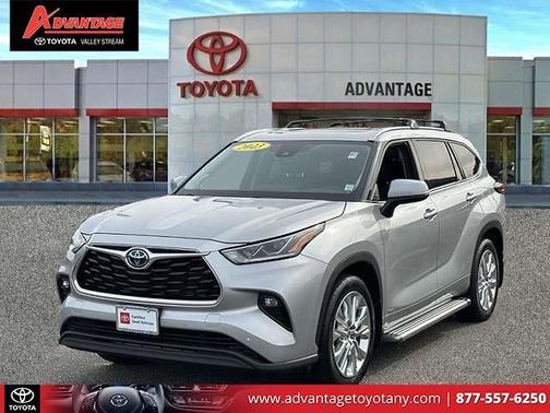 2023 Toyota Highlander Hybrid Limited