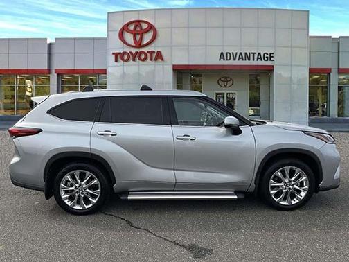 2023 Toyota Highlander Hybrid Limited