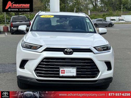 Pearl 2025 Toyota Grand Highlander Hybrid XLE