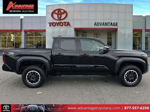 2025 Toyota Tacoma TRD Off Road