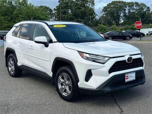 2022 Toyota RAV4 XLE