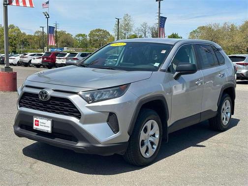 2022 Toyota RAV4 LE