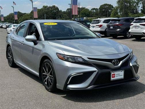 2023 Toyota Camry SE