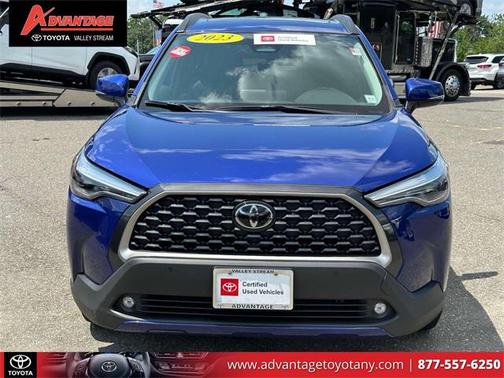 2023 Toyota Corolla Cross XLE