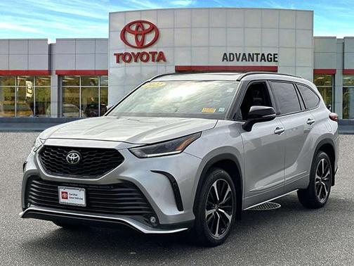 2022 Toyota Highlander XSE