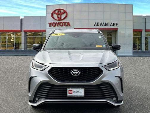 2022 Toyota Highlander XSE