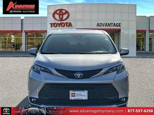 2025 Toyota Sienna XLE 7 Passenger