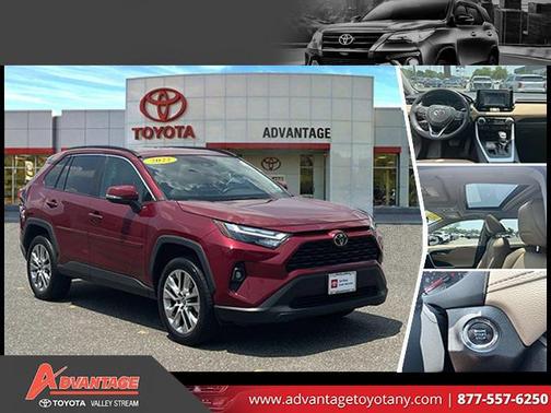 2022 Toyota RAV4 XLE Premium