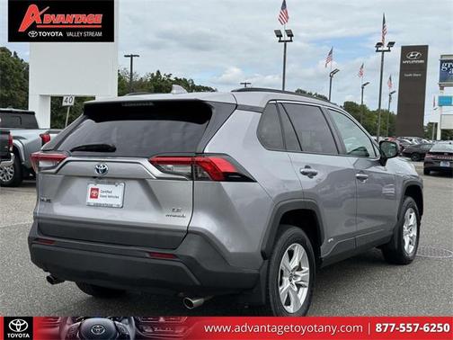 2021 Toyota RAV4 Hybrid LE