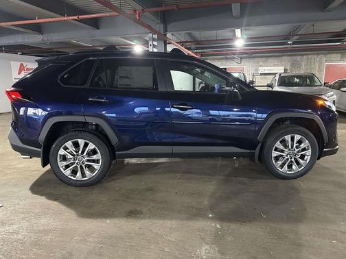 2025 Toyota RAV4 Limited