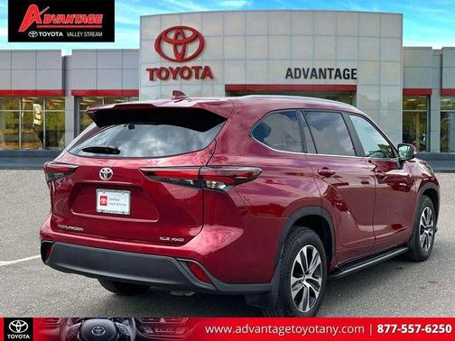 Ruby Flare Pearl 2024 Toyota Highlander XLE