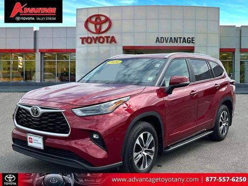Ruby Flare Pearl 2024 Toyota Highlander XLE