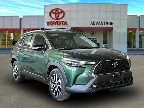 2025 Toyota Corolla Cross XLE