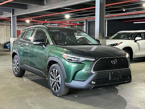 2025 Toyota Corolla Cross XLE