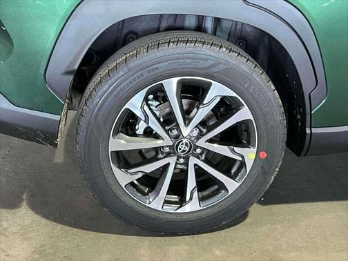 2025 Toyota Corolla Cross XLE
