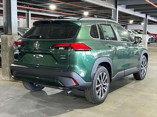 2025 Toyota Corolla Cross XLE