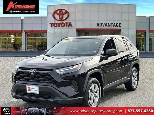 2023 Toyota RAV4 LE