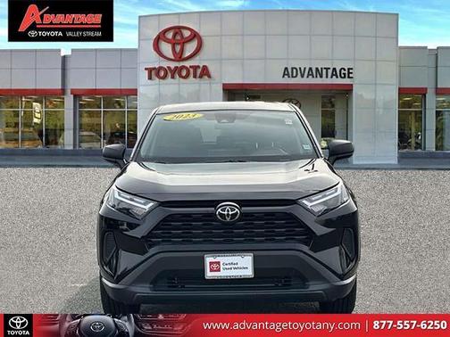 2023 Toyota RAV4 LE