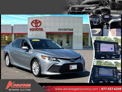 2022 Toyota Camry LE