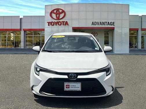 2025 Toyota Corolla Hybrid LE