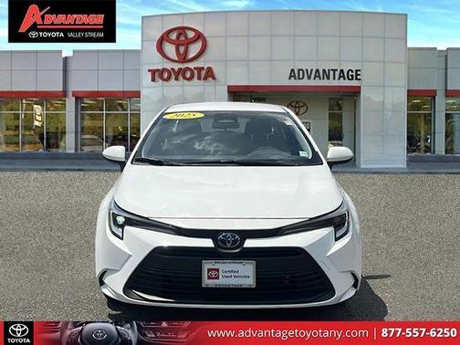 2025 Toyota Corolla Hybrid LE