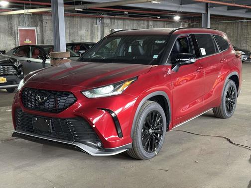 2026 Toyota Highlander XSE