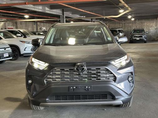 2025 Toyota RAV4 Limited