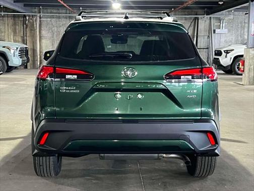 2025 Toyota Corolla Cross XLE