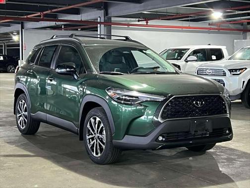 2025 Toyota Corolla Cross XLE