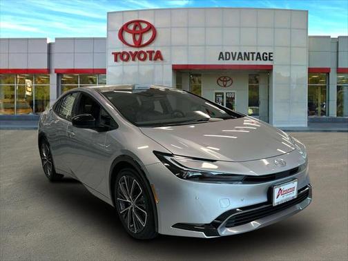 2025 Toyota Prius XLE