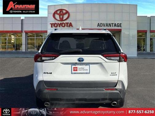 2023 Toyota RAV4 Hybrid XLE