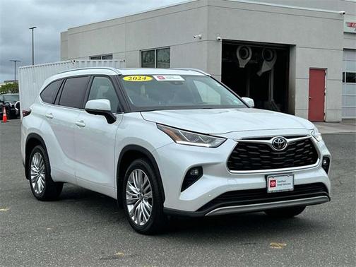 2024 Toyota Highlander Platinum