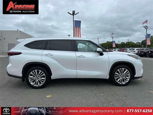 2024 Toyota Highlander Platinum