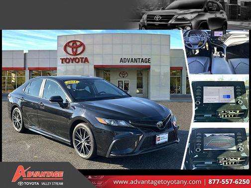 2024 Toyota Camry SE