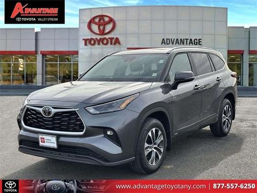 2025 Toyota Highlander Hybrid XLE