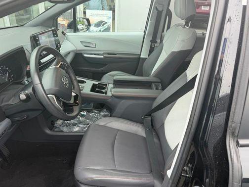 Midnight Black Metallic 2023 Toyota Sienna XSE