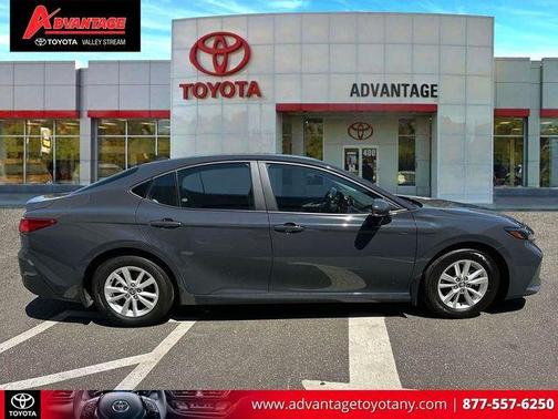UNDERGROUND 2025 Toyota Camry LE
