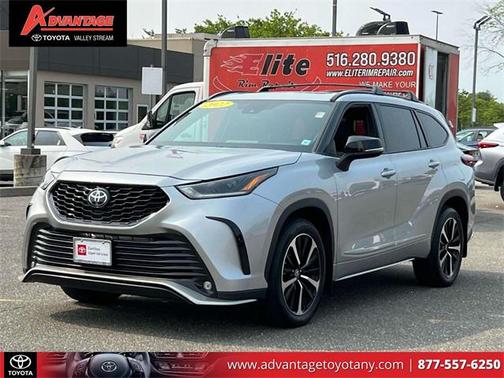 2022 Toyota Highlander XSE