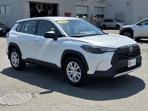 Pearl 2026 Toyota Corolla Cross L