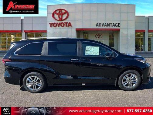 Midnight Black Metallic 2026 Toyota Sienna Limited