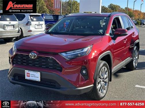 2022 Toyota RAV4 XLE Premium