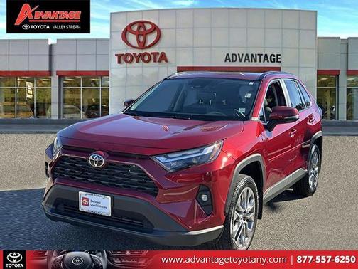 2022 Toyota RAV4 XLE Premium