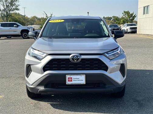 2023 Toyota RAV4 LE